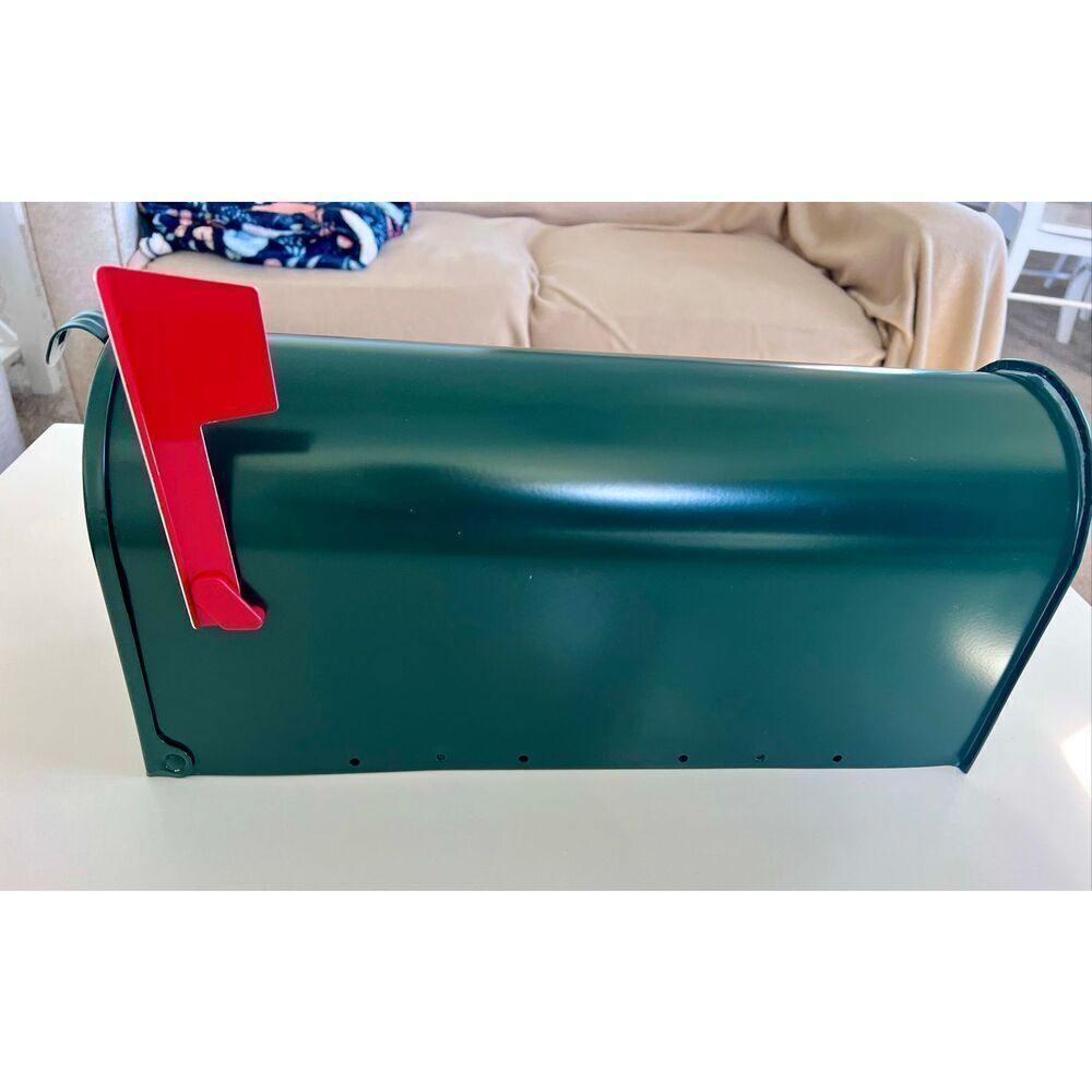 The Gibraltar Elite Green Heavy Duty Latch Large Capacity Steel MailBox Post Mt